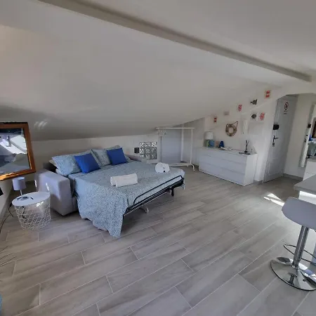 Apartmán Mansarda Al Mare *