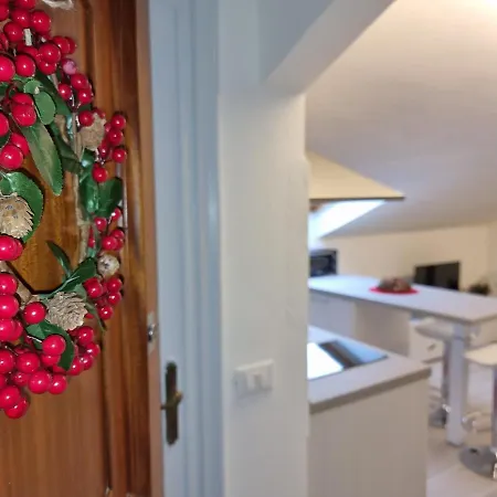 דירה Mansarda Al Mare